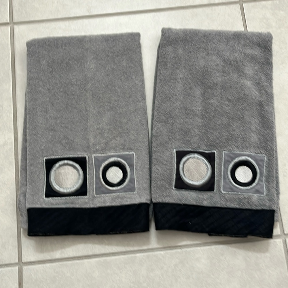 Black and Grey decretive hand towels